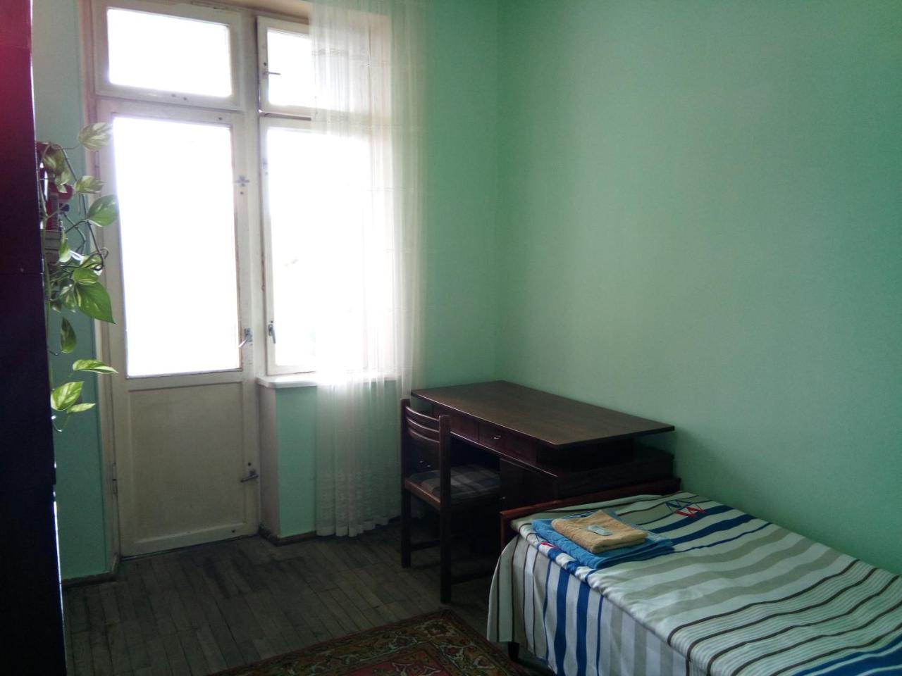 Room In The Centre Jereván Kültér fotó