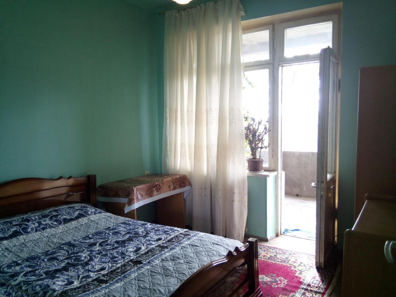 Room In The Centre Jereván Kültér fotó